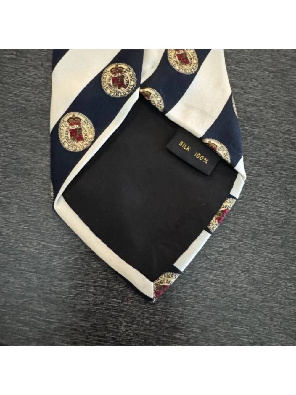 VTG Sinsabang Pure Silk Tie Navy White Striped Royal Crest Motif Made In Korea